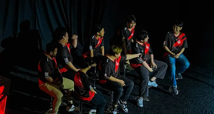 Geek Fam Juara M5 Cinderella Story Yang Terwujud