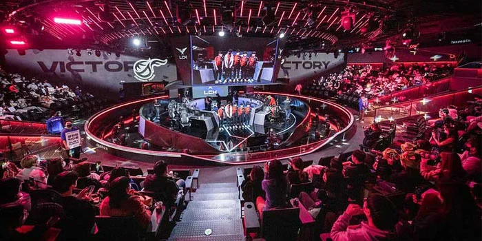 Kompetisi-dan-E-Sports